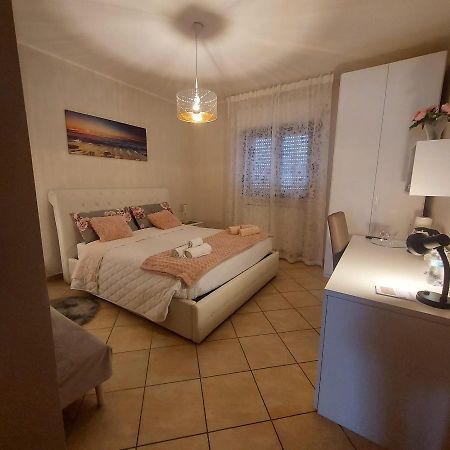 B&B Come A Casa Città Sant’Angelo Kültér fotó