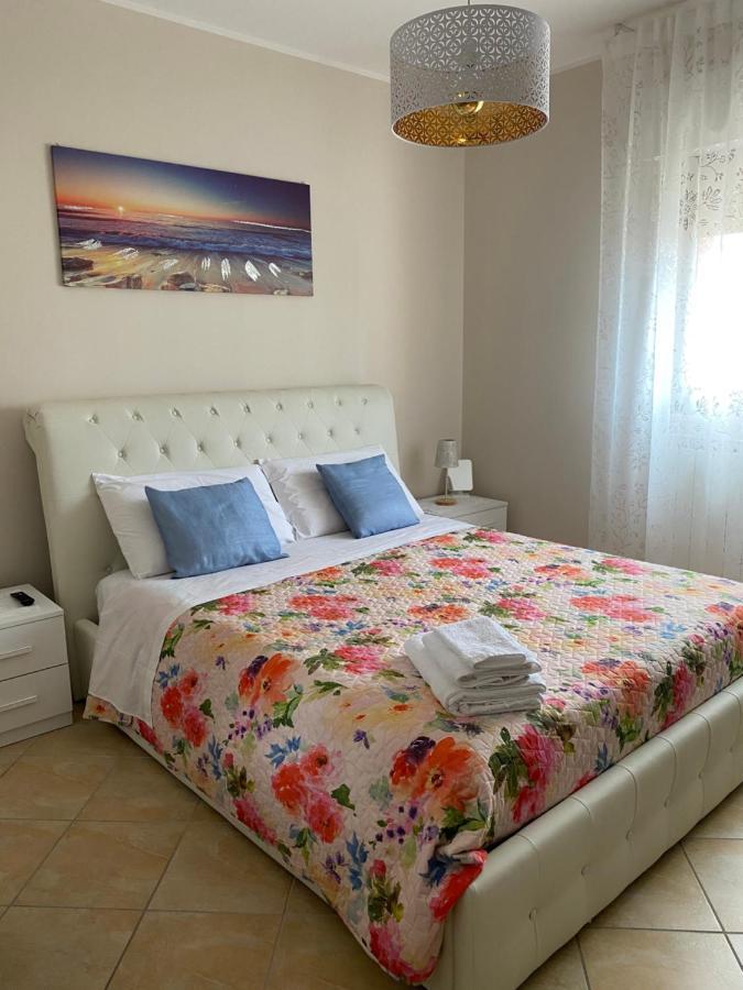 B&B Come A Casa Città Sant’Angelo Kültér fotó